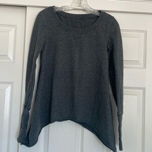 Lululemon heathered grey Rehearsal long sleeve top size 6